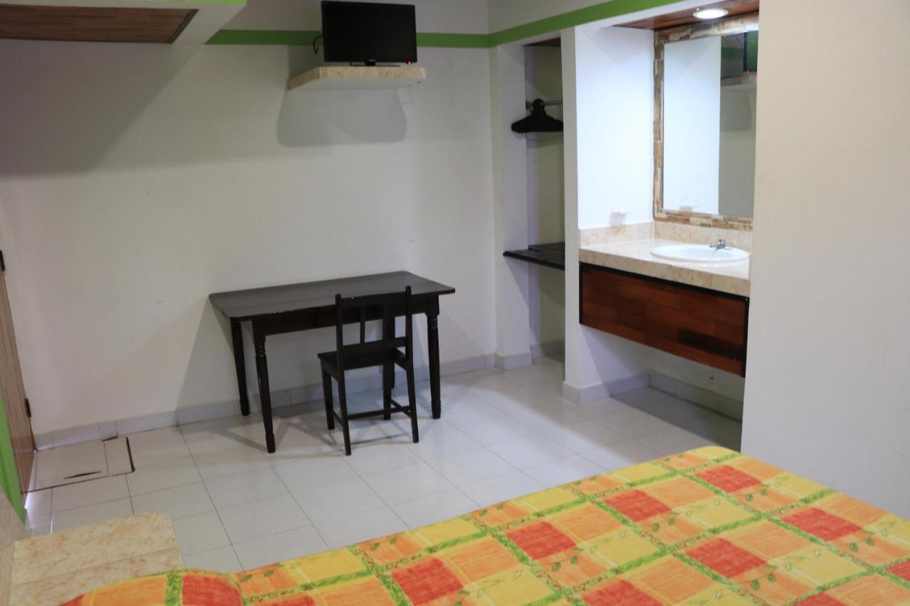 Hotel Quinta Santa Elena Паленке Екстериор снимка