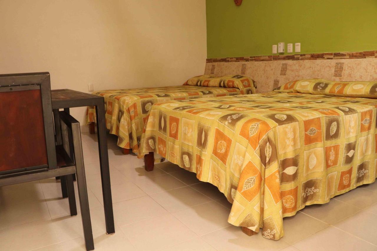 Hotel Quinta Santa Elena Паленке Екстериор снимка