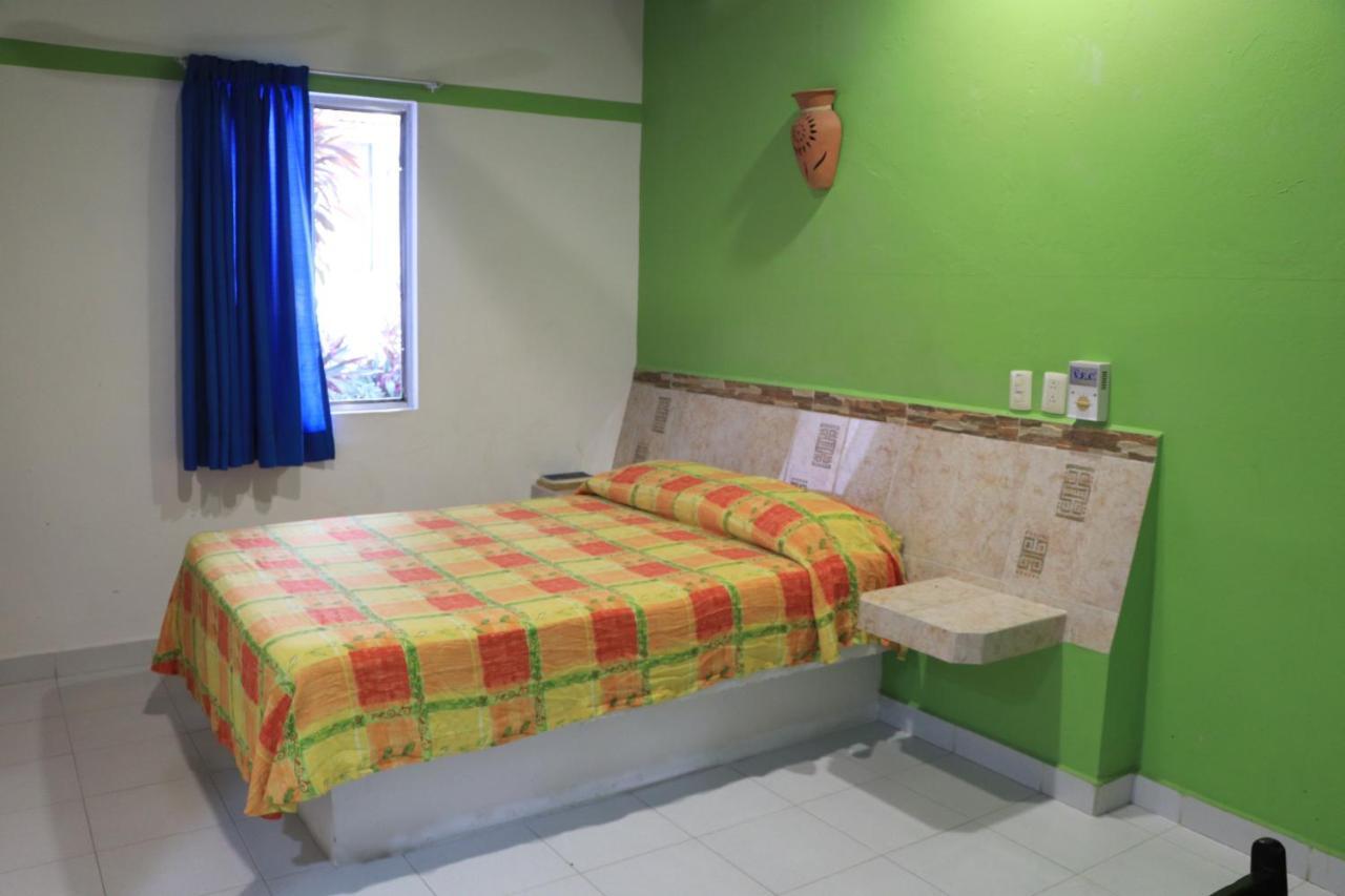 Hotel Quinta Santa Elena Паленке Екстериор снимка